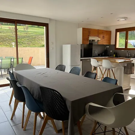 Maison 4 Chambres, 8 A 10 Personnes Дом отдыха *