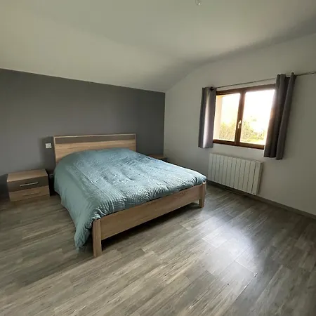 Maison 4 Chambres, 8 A 10 Personnes بيت للعطل Béduer